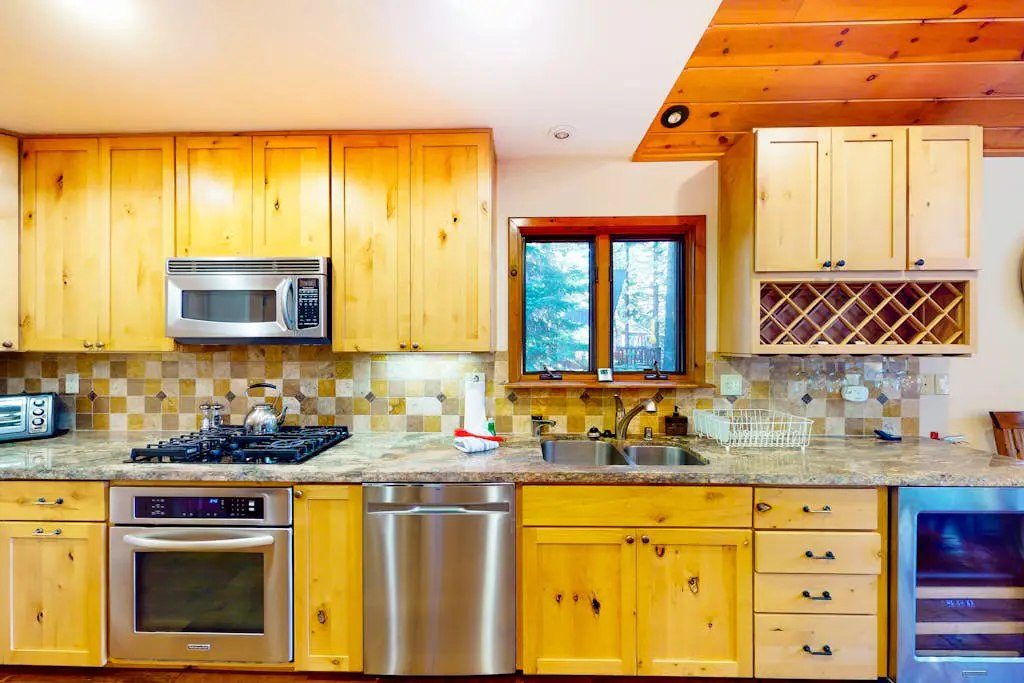 Spacious Home with Gorgeous Forested View, Pool Table, Private Hot Tub & Deck