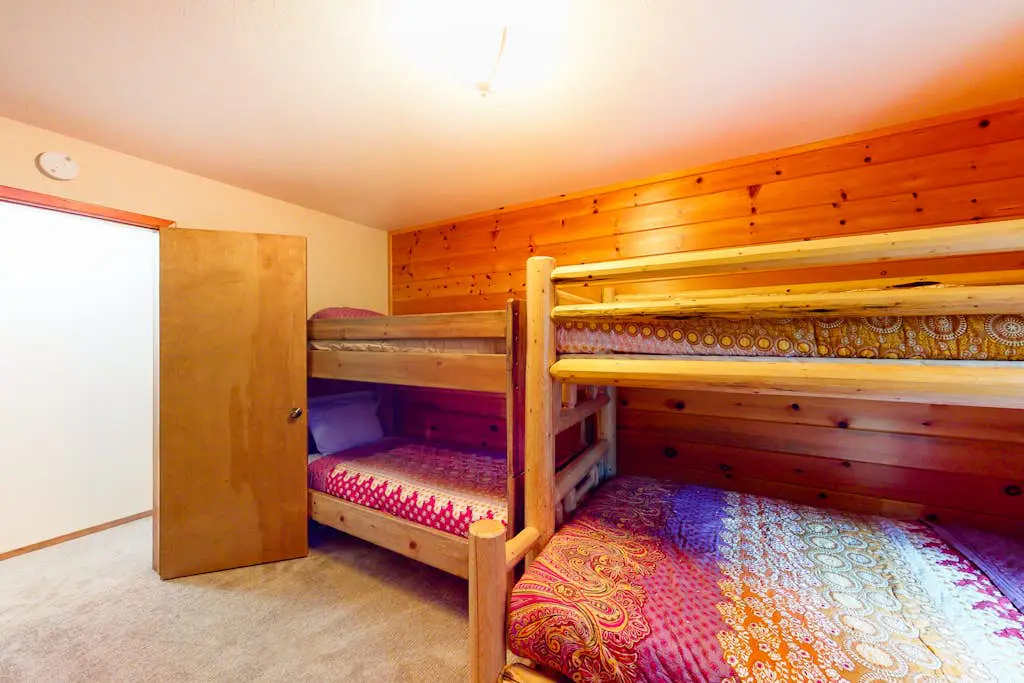 Spacious Home with Gorgeous Forested View, Pool Table, Private Hot Tub & Deck
