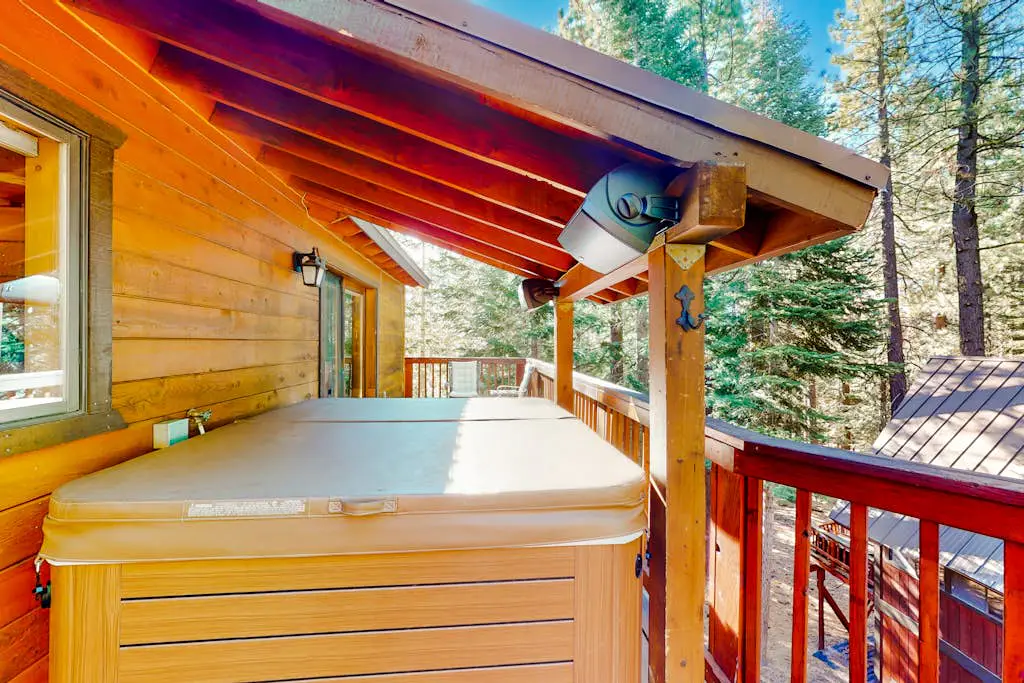Spacious Home with Gorgeous Forested View, Pool Table, Private Hot Tub & Deck