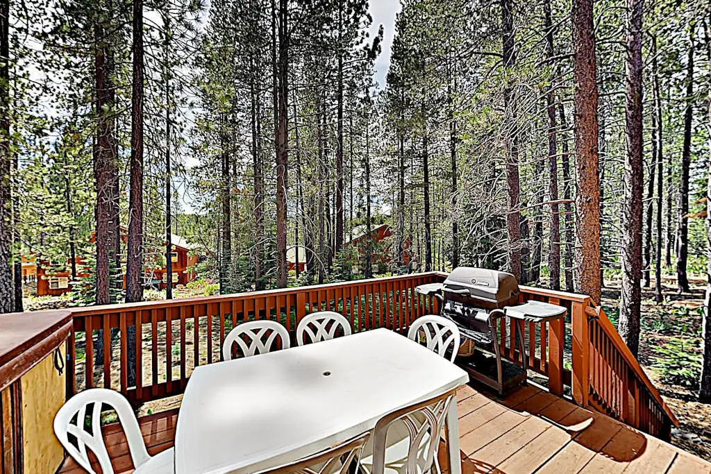 Falcon Point Manor
