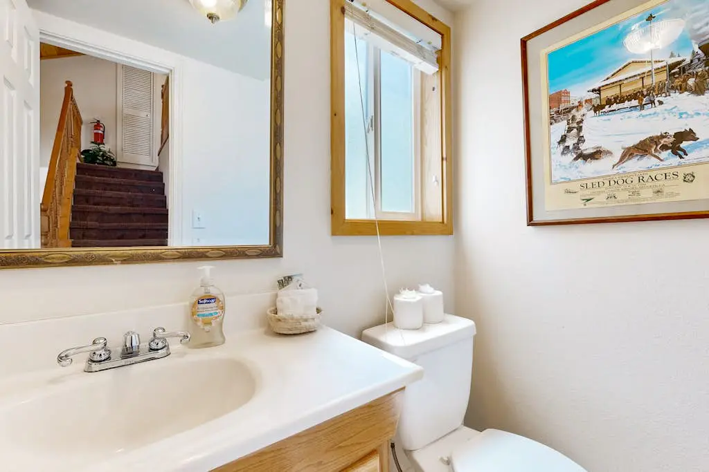 Little Pinecone Retreat