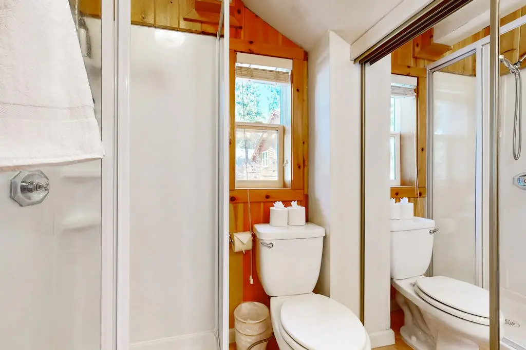 Little Pinecone Retreat