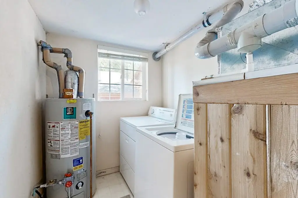 Little Pinecone Retreat