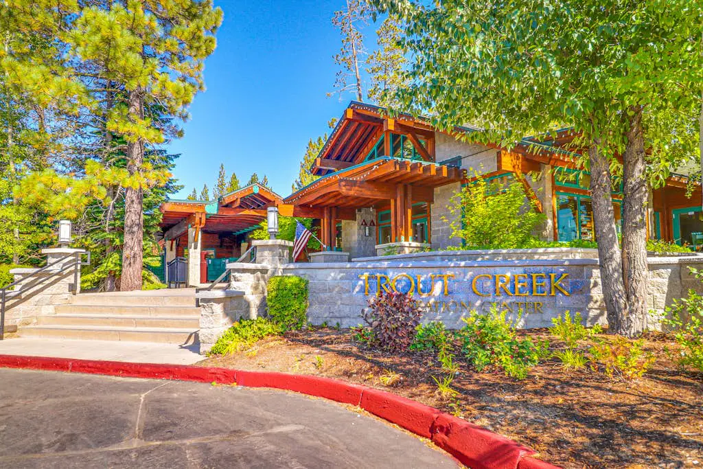 Little Pinecone Retreat