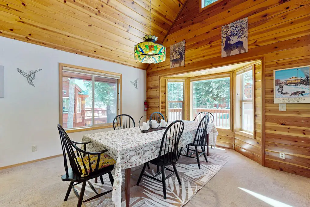 Cozy family-friendly home with wood-burning fireplace, loft, desk, & pool access