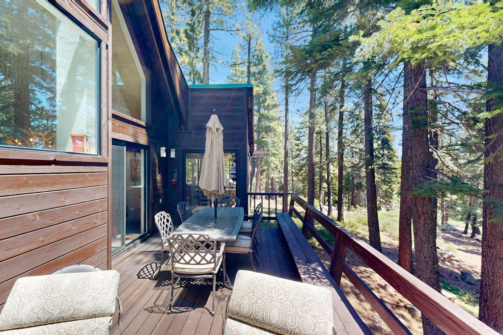 Falcon Point Pines