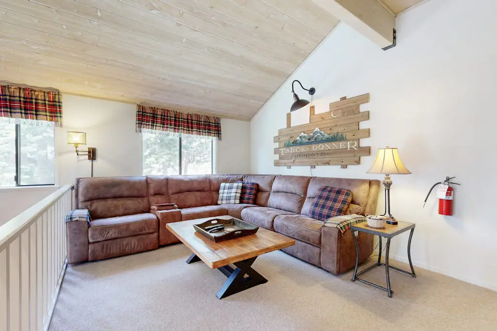 Falcon Point Pines