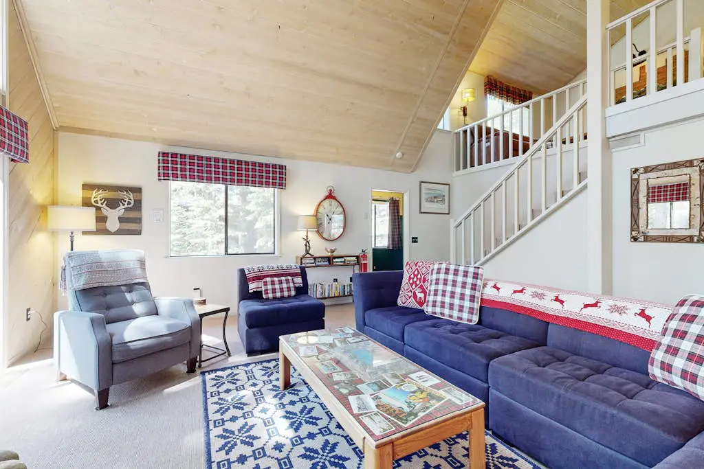 Falcon Point Pines