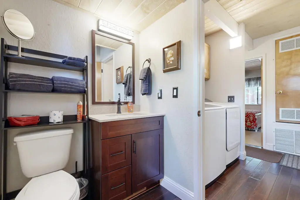 Falcon Point Pines