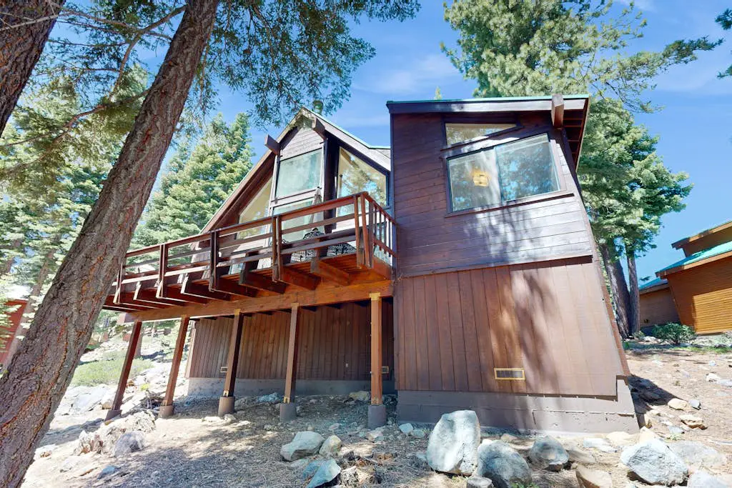 Falcon Point Pines