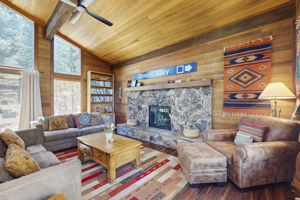 Spacious Donner Lake Retreat β Perfect for Families & Groups π²ποΈ