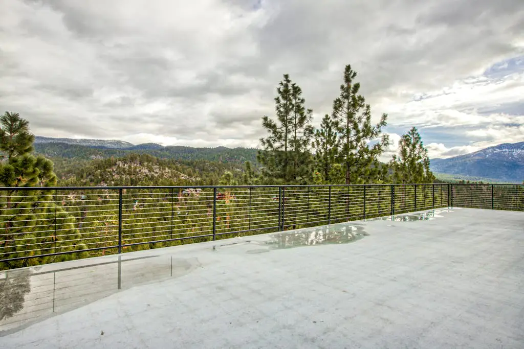 Lookout Lodge