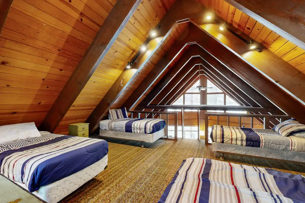 Donner Lakefront Retreat