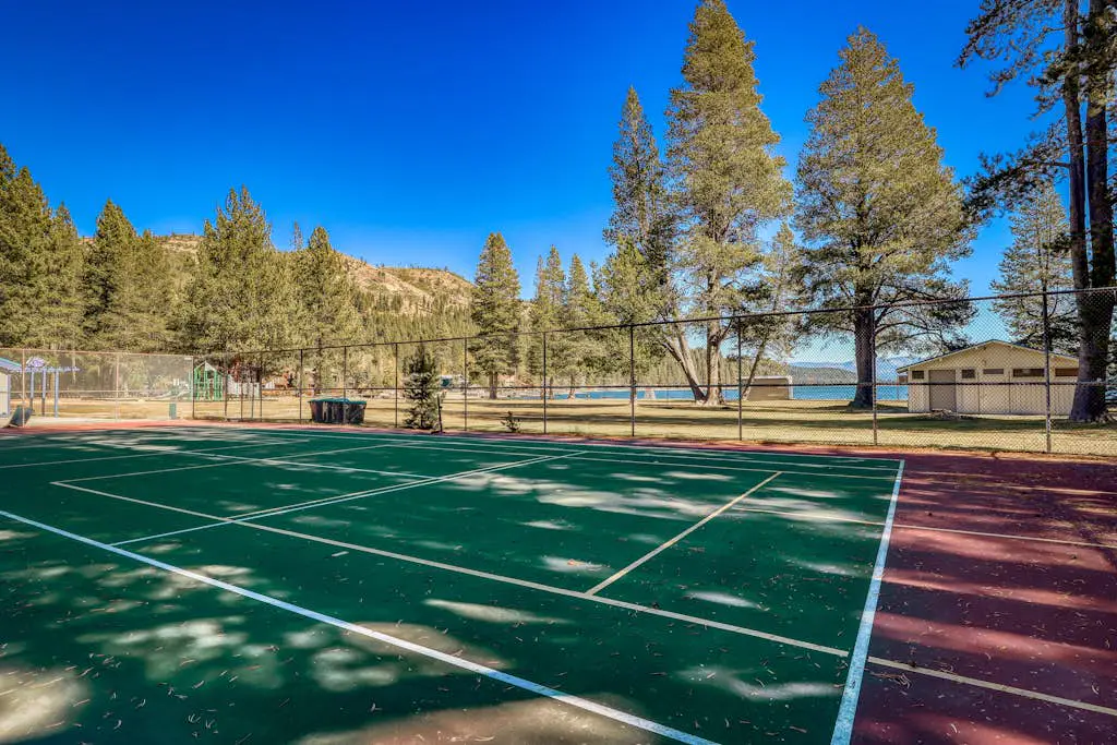 Donner Lakefront Retreat
