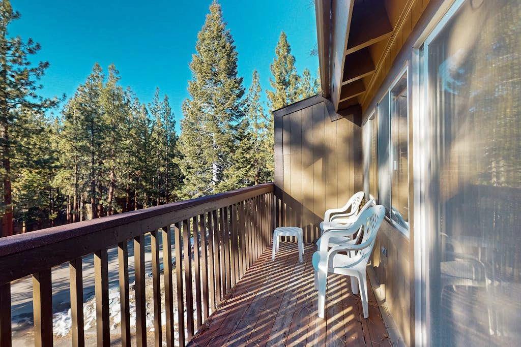 Lake Village Townhouse B