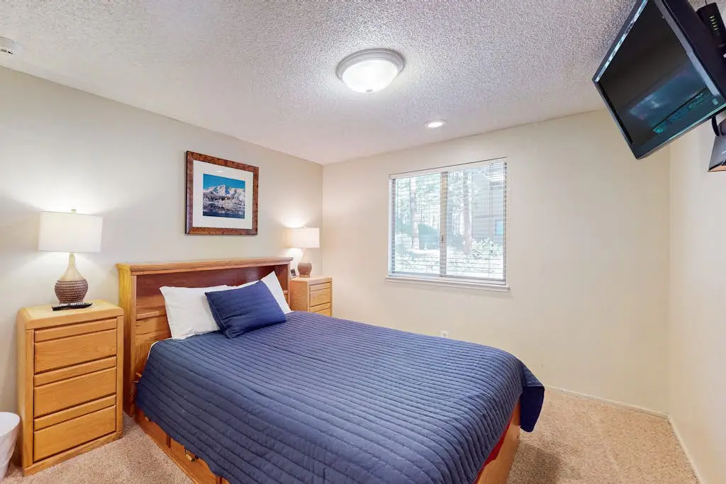 Lake Village Townhouse B