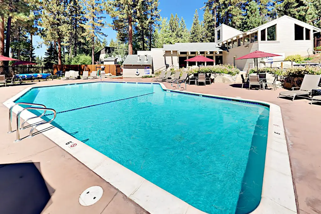 Lake Village Townhouse B