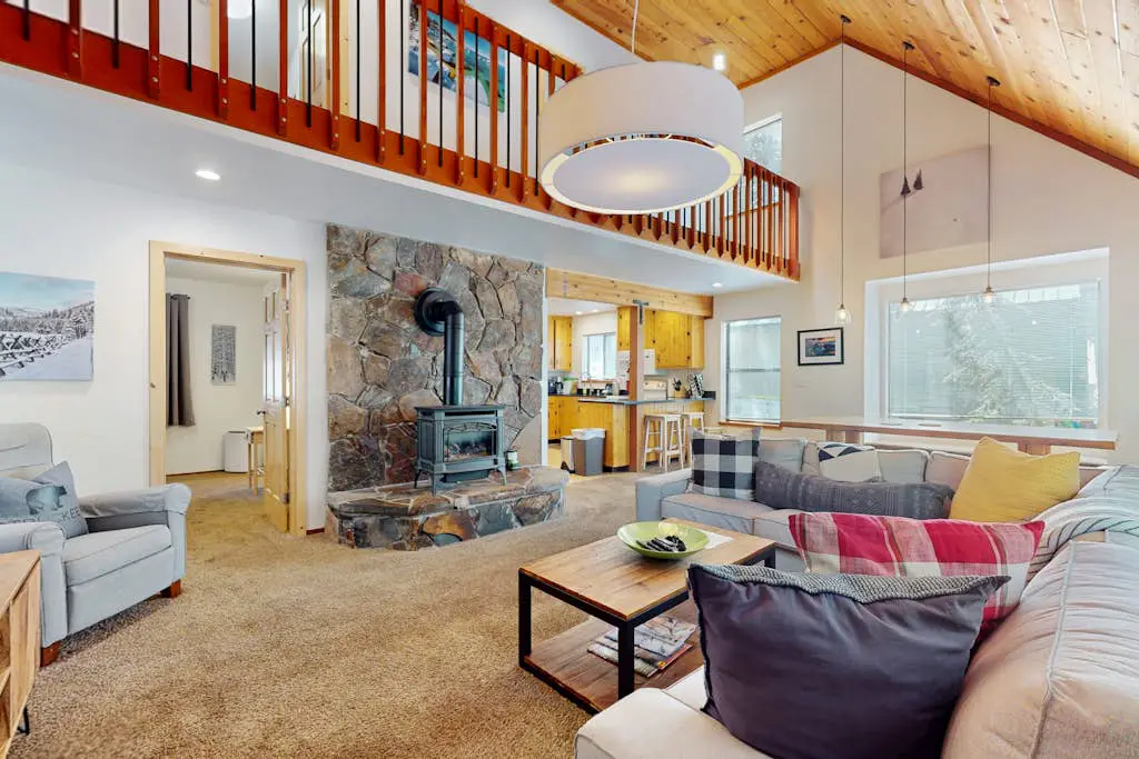 Charming Mountain Chalet