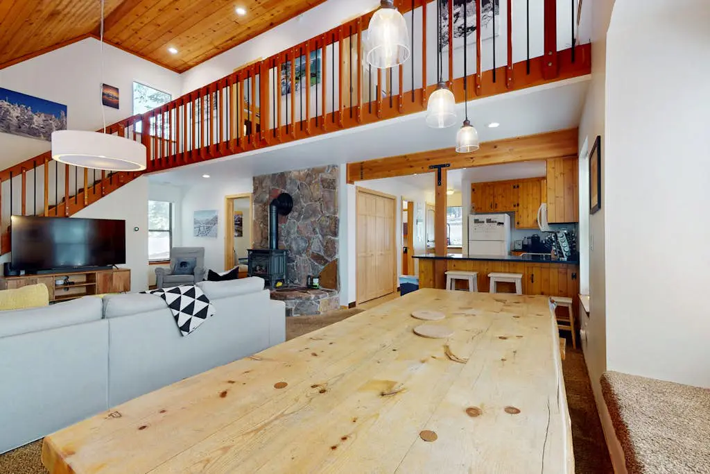 Charming Mountain Chalet