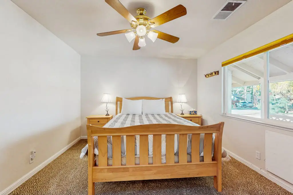 Charming Pet Friendly Home with Hot Tub, Enclosed Yard, Short Walk to Beach