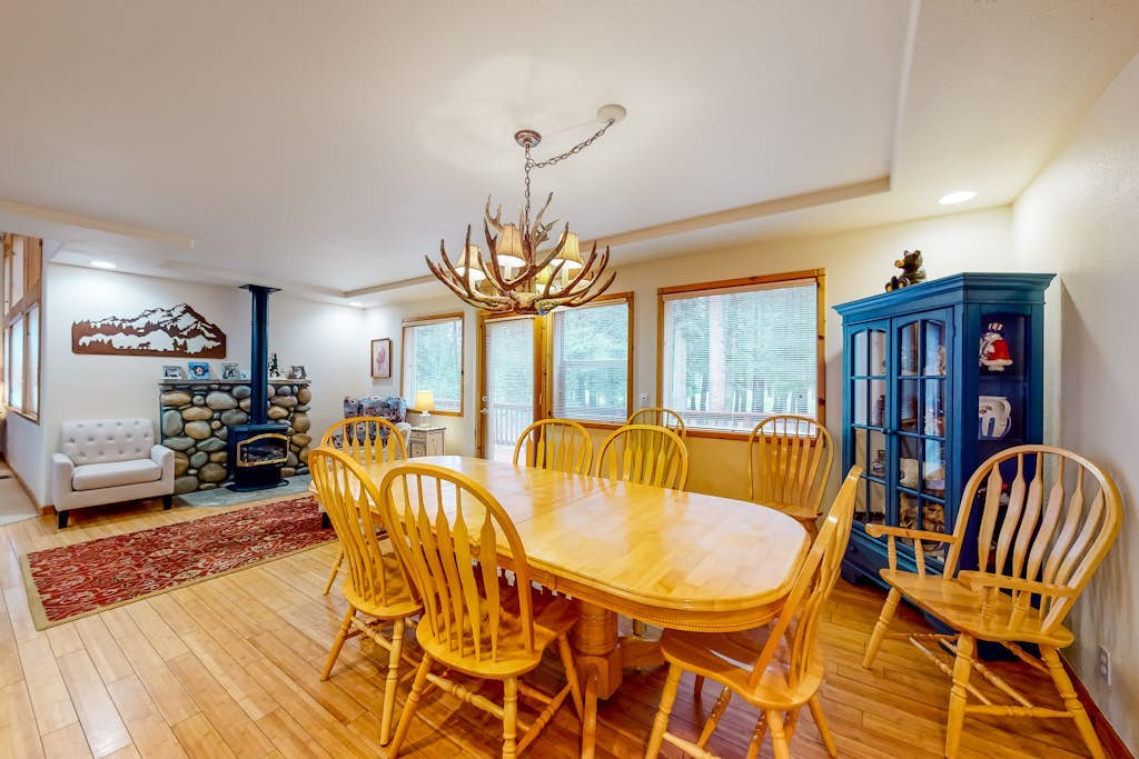 Mountain Home with Access to Shared Pool, Hot Tub, Sauna, & Tennis