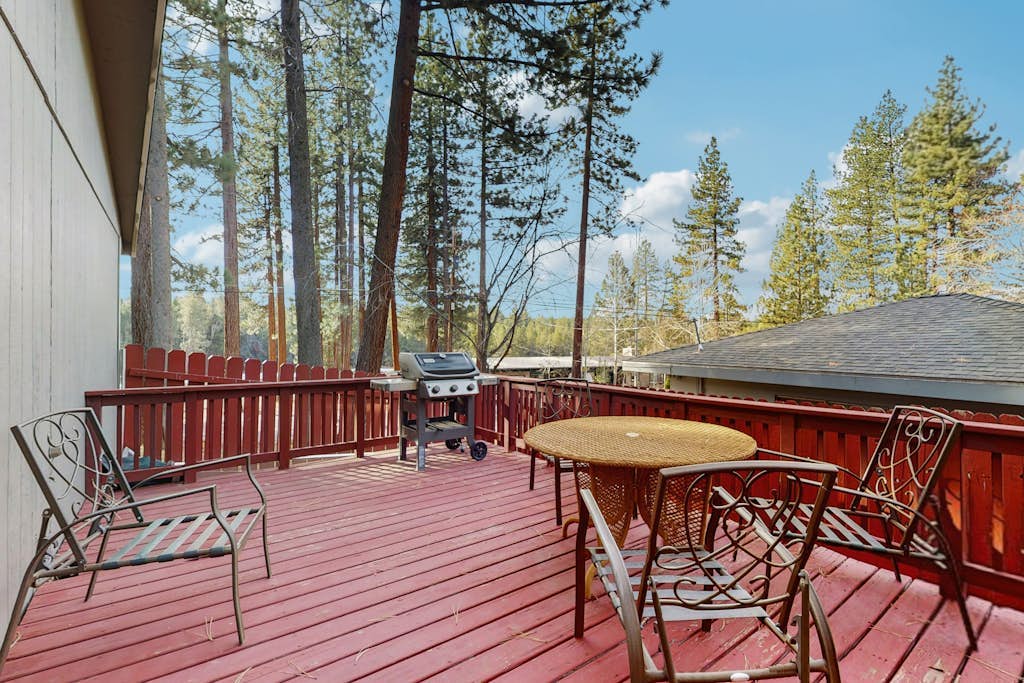 Mid-Century Tahoe Ranch House