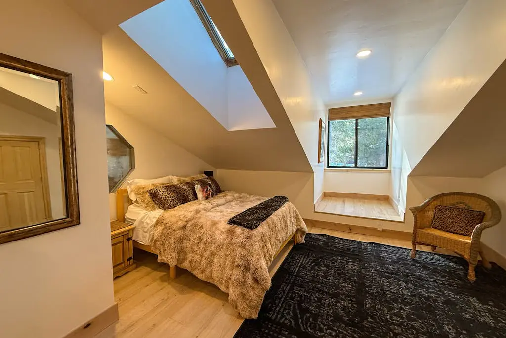 Lazy Bear Manor
