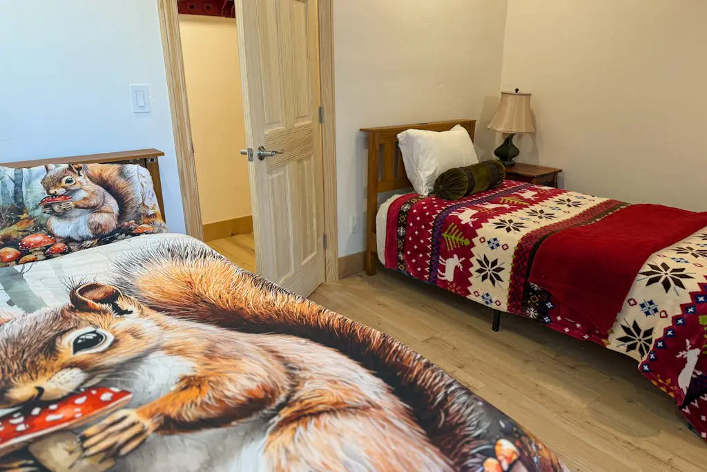 Lazy Bear Manor