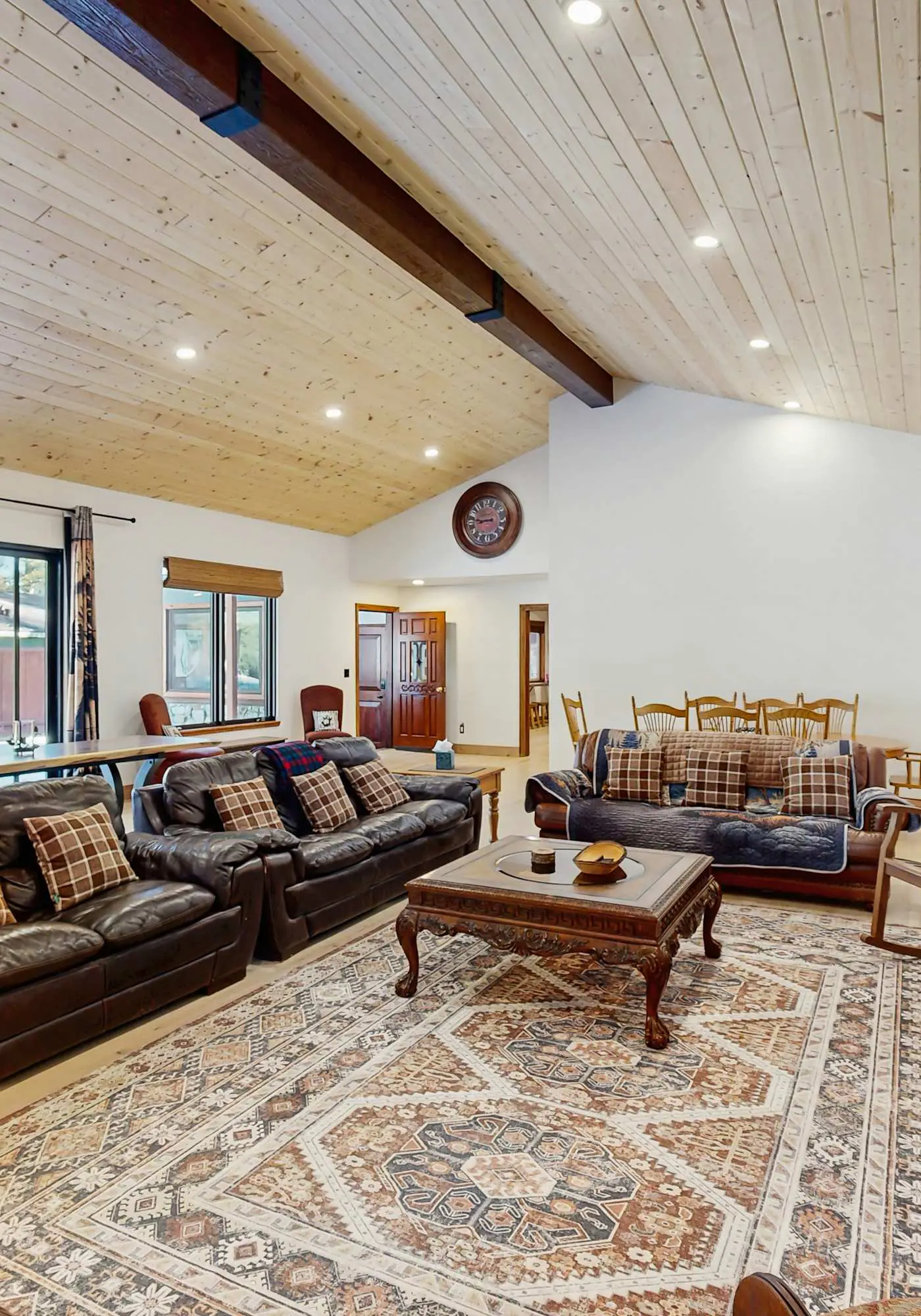 Lazy Bear Manor