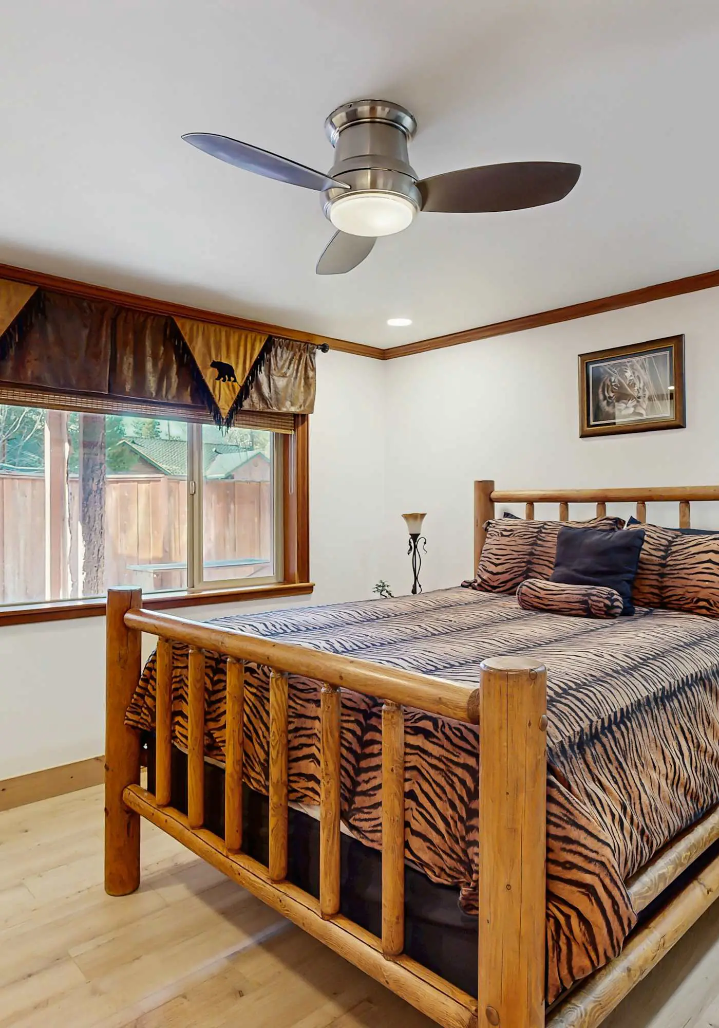 Lazy Bear Manor