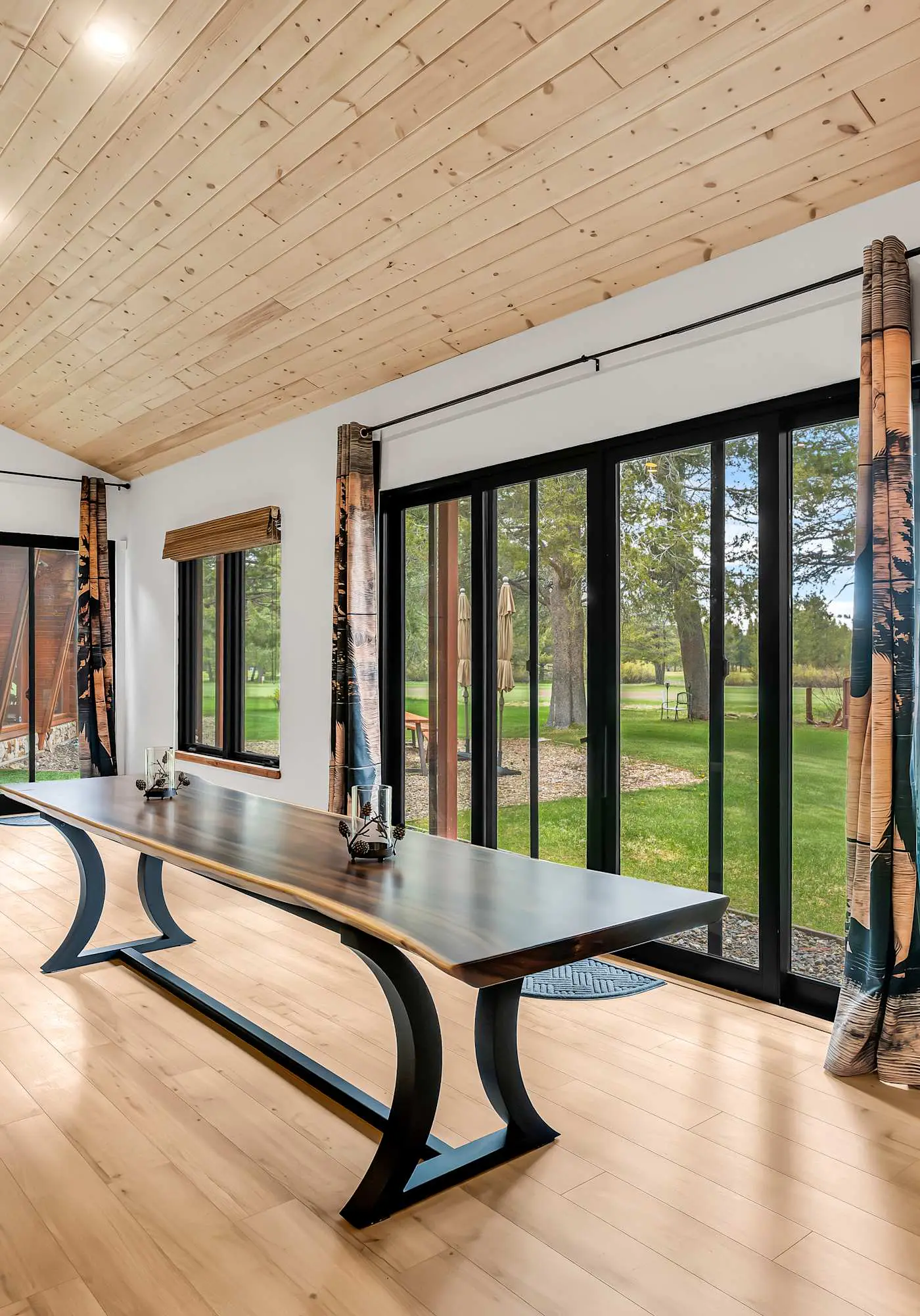 Large Luxury Estate Home on Golf Course with Private Indoor Heated Pool, Spa, Sauna