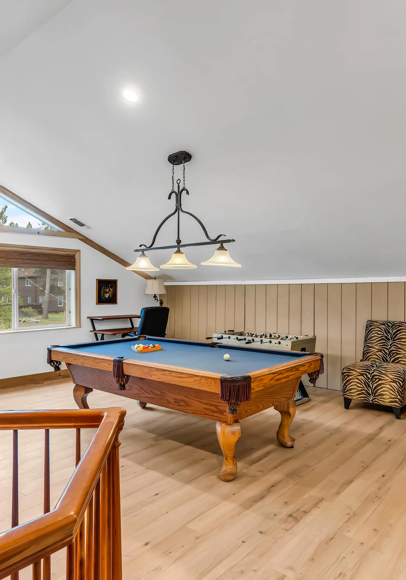 Large Luxury Estate Home on Golf Course with Private Indoor Heated Pool, Spa, Sauna
