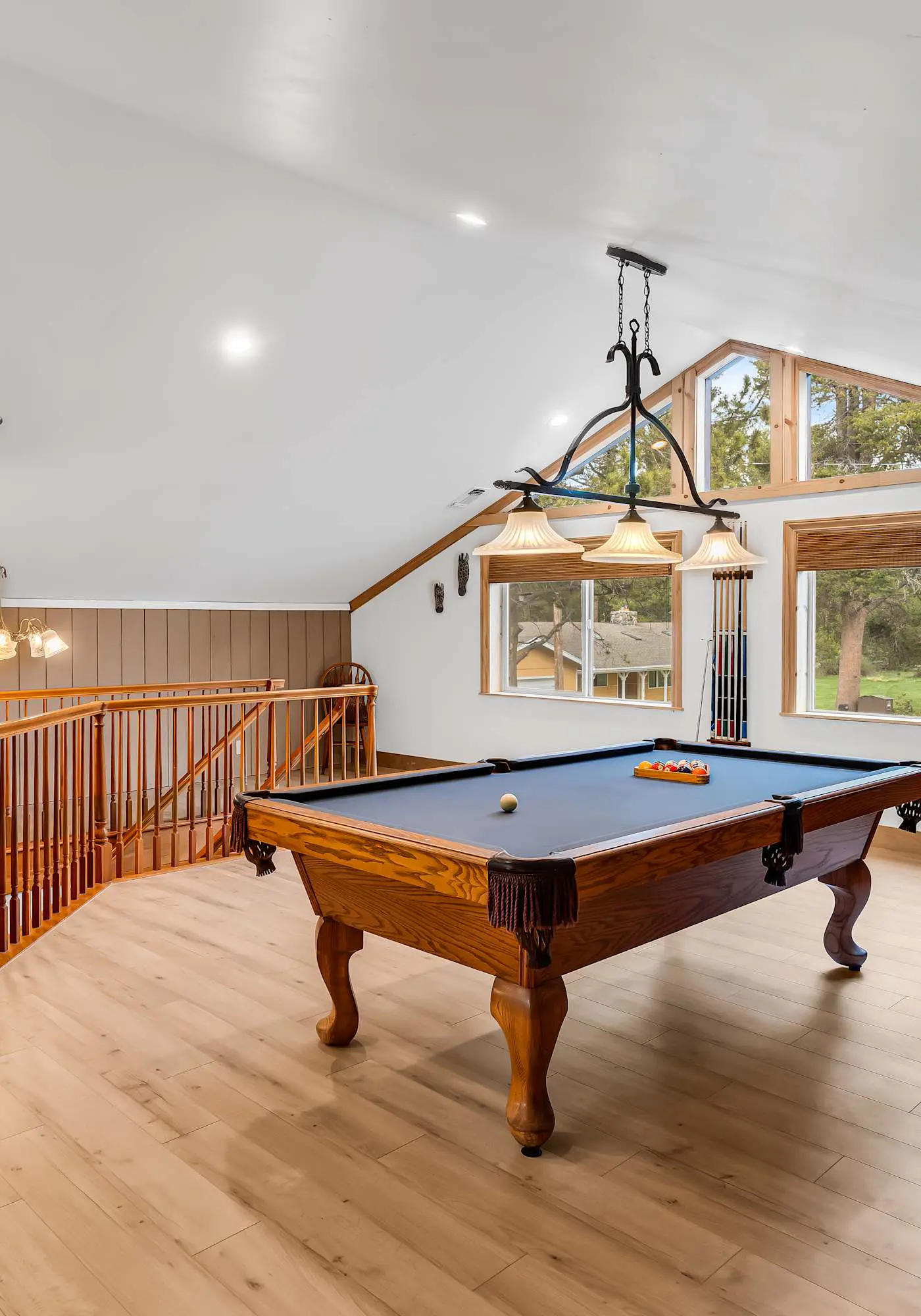 Large Luxury Estate Home on Golf Course with Private Indoor Heated Pool, Spa, Sauna