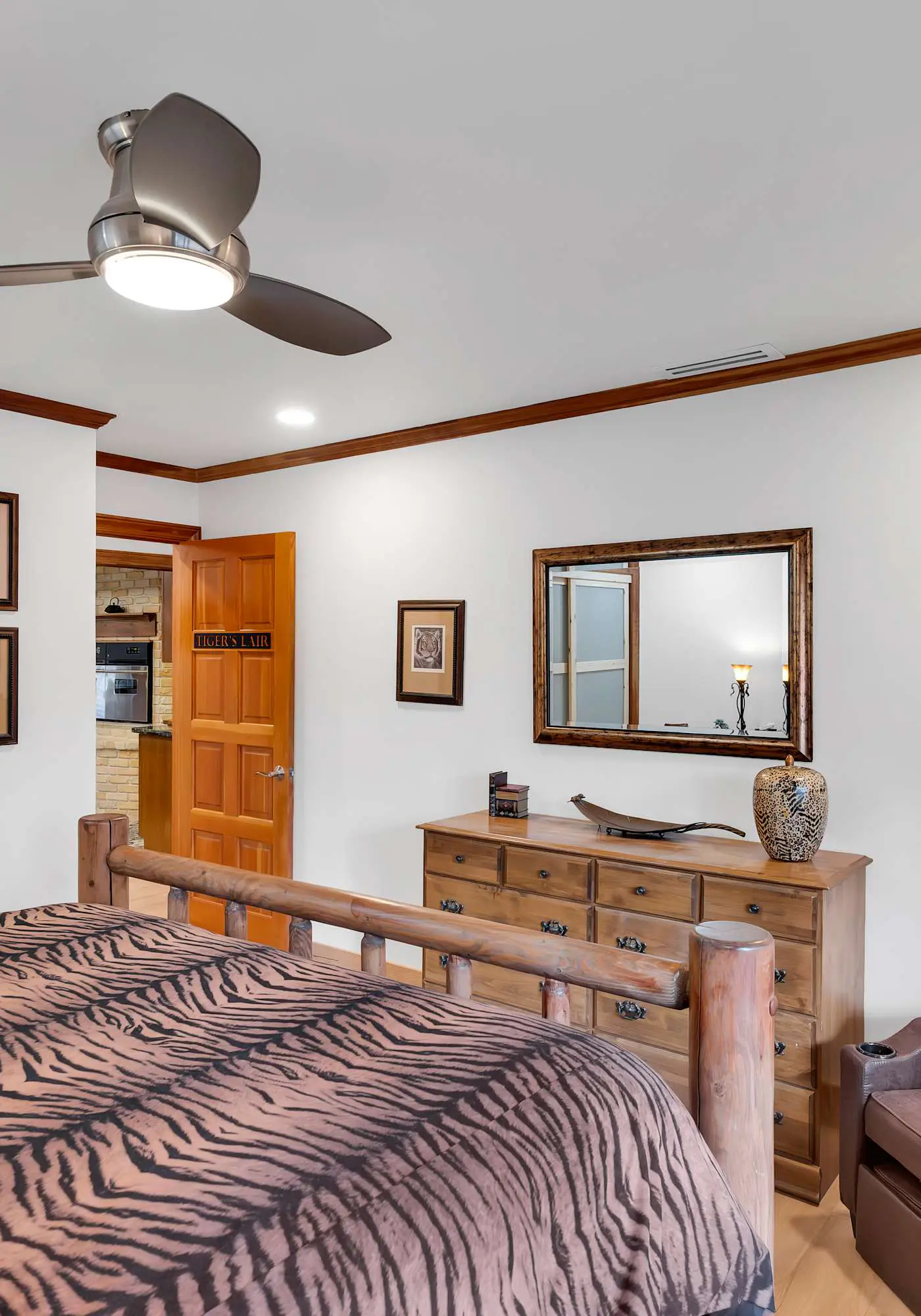 Large Luxury Estate Home on Golf Course with Private Indoor Heated Pool, Spa, Sauna