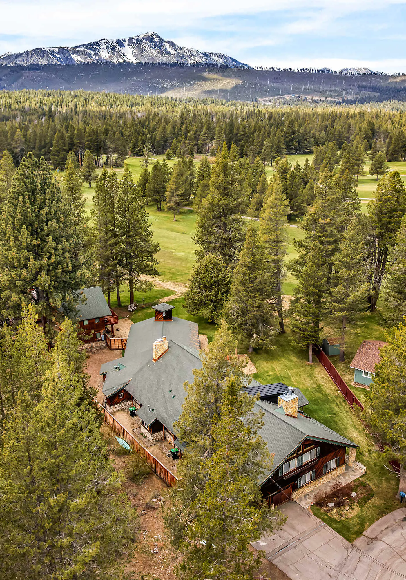 Large Luxury Estate Home on Golf Course with Private Indoor Heated Pool, Spa, Sauna