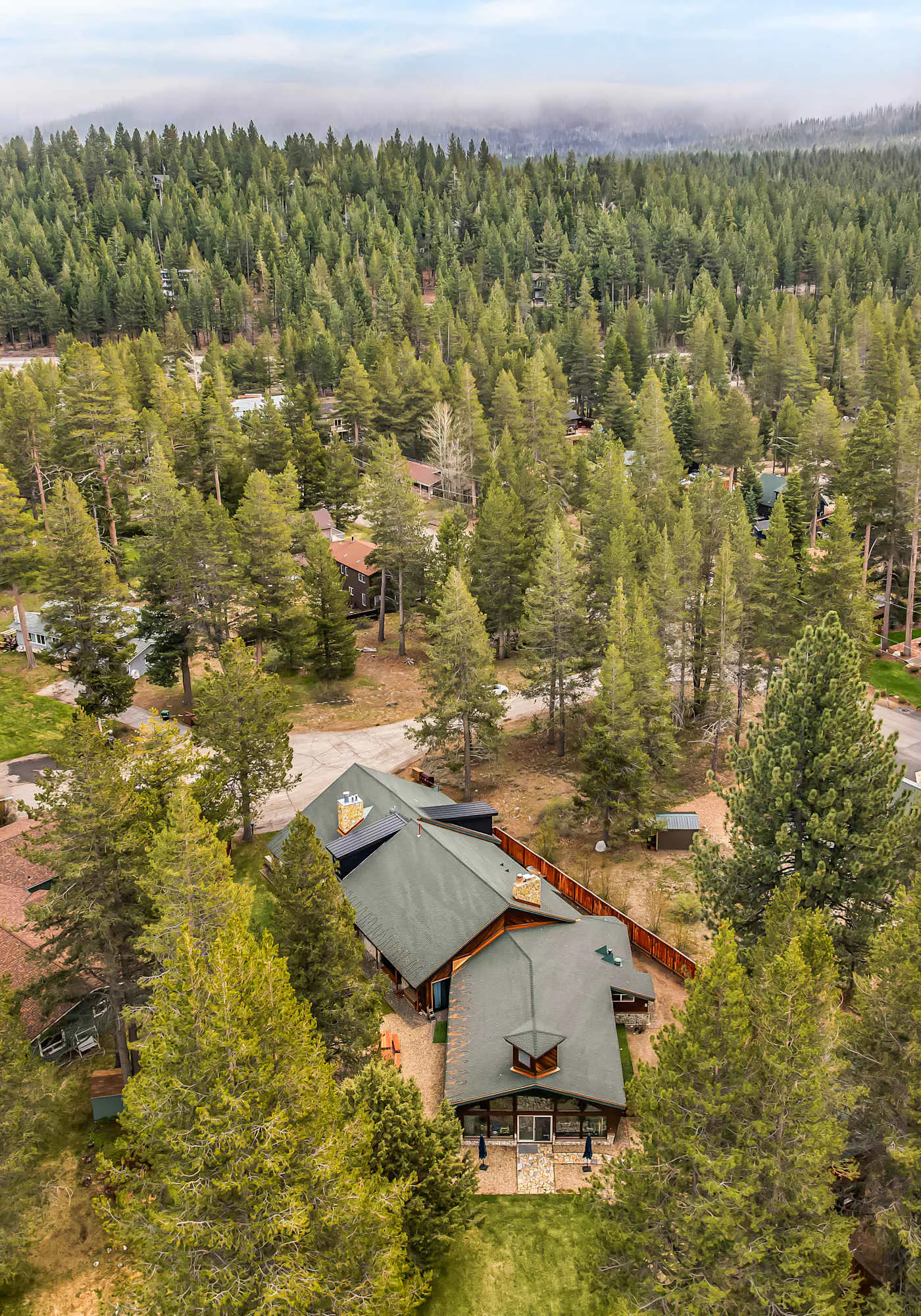 Large Luxury Estate Home on Golf Course with Private Indoor Heated Pool, Spa, Sauna