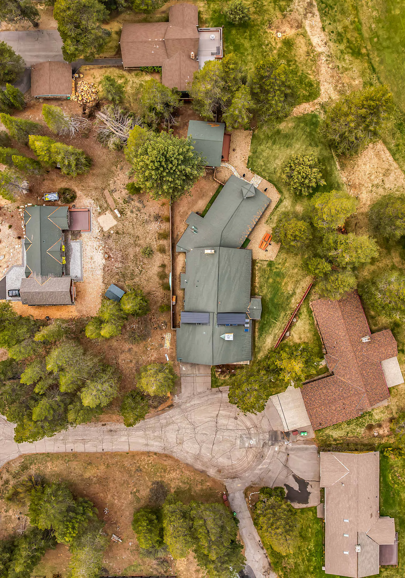 Large Luxury Estate Home on Golf Course with Private Indoor Heated Pool, Spa, Sauna