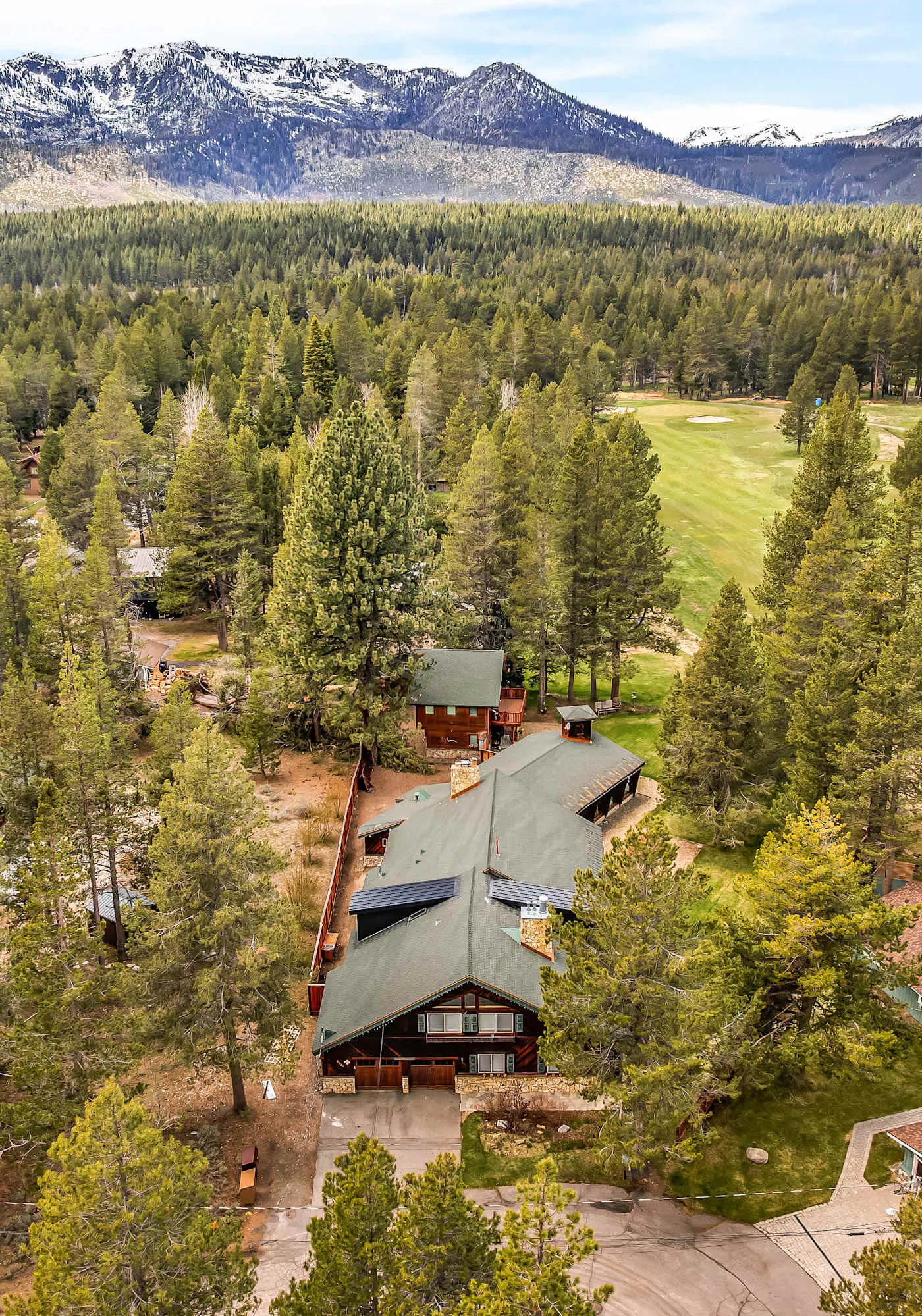 Large Luxury Estate Home on Golf Course with Private Indoor Heated Pool, Spa, Sauna
