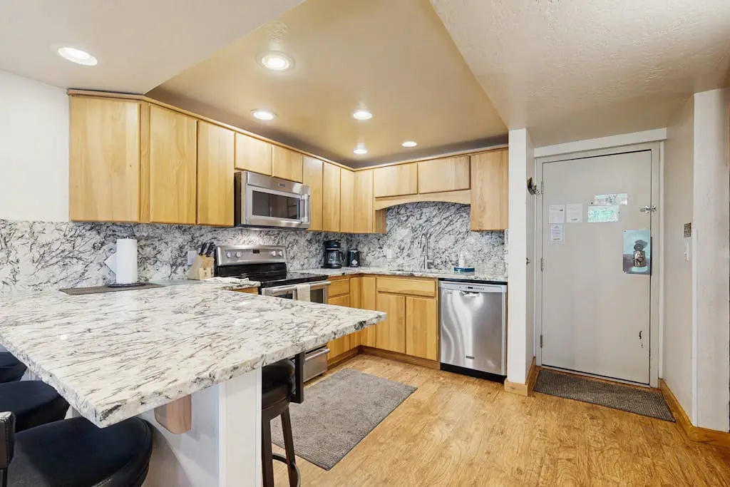 Lakeland Village #315