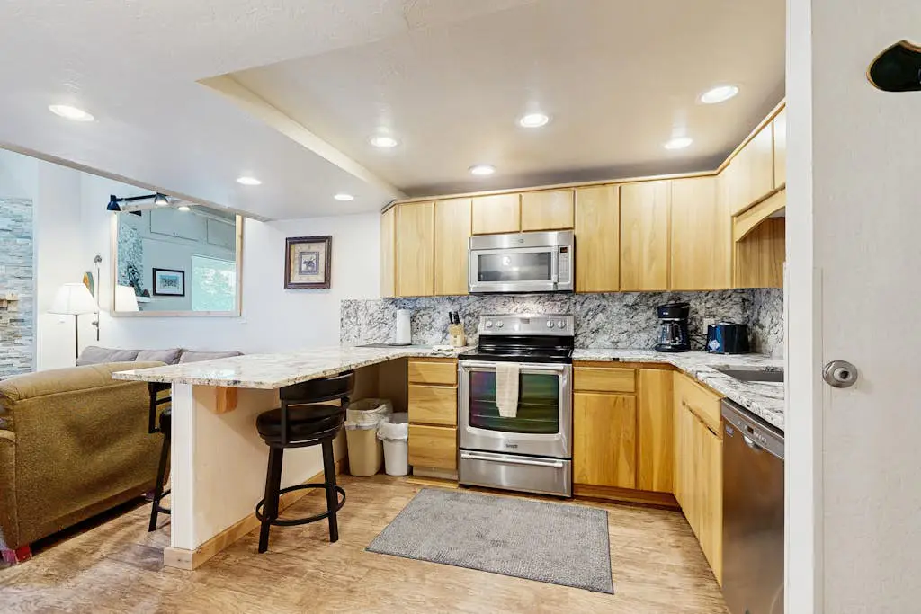 Lakeland Village #315