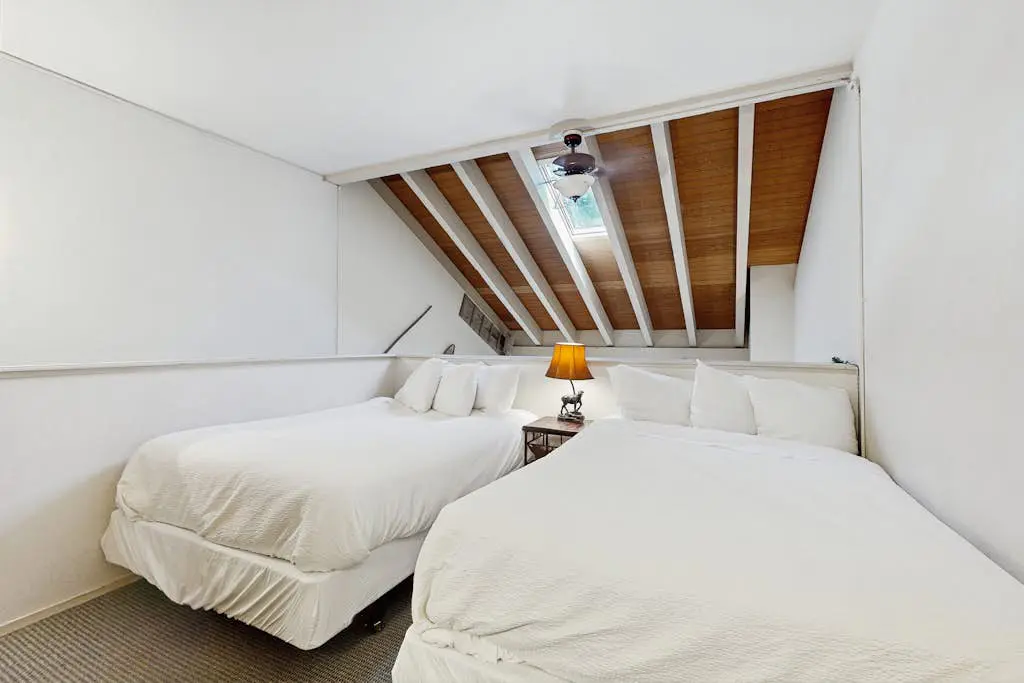 Lakeland Village #315