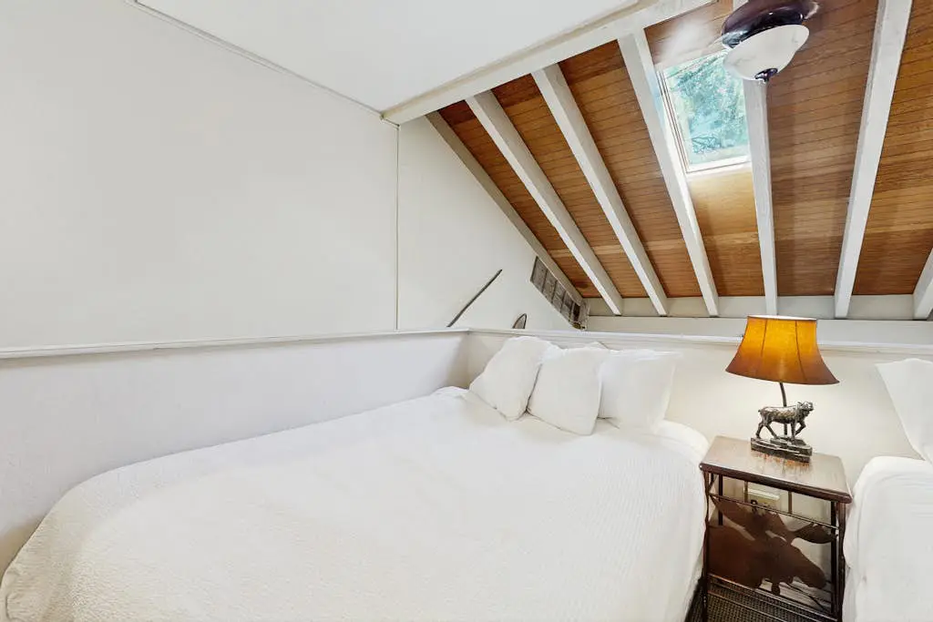 Lakeland Village #315