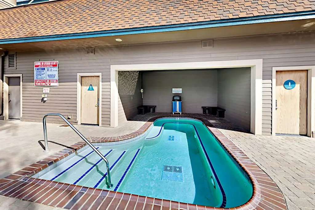 Lakeland Village #315