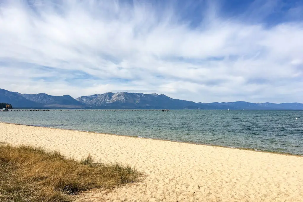 Beautiful Condo with private beach access, shared pools & hot tubs