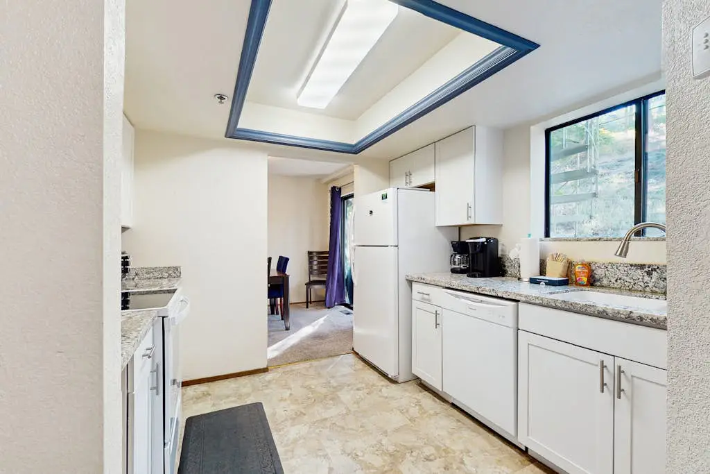 South Star Pines Retreat