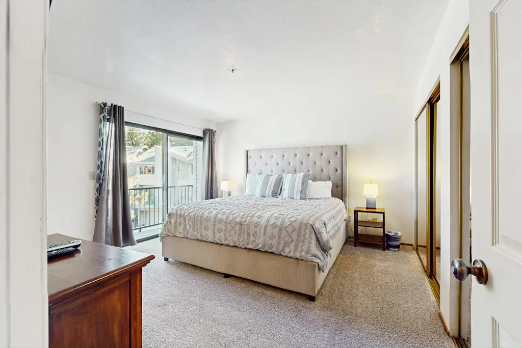 South Star Pines Retreat