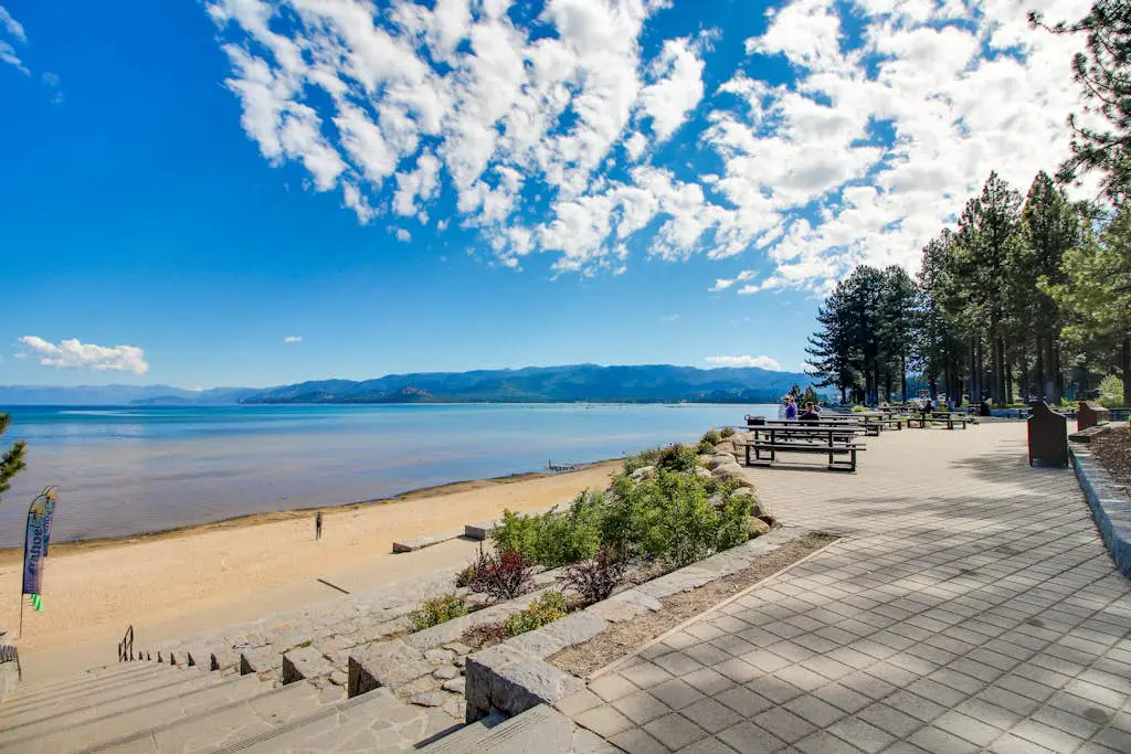 Two bedroom Townhome w  loft, private beach, pools, hot tub, sauna, resort fun!