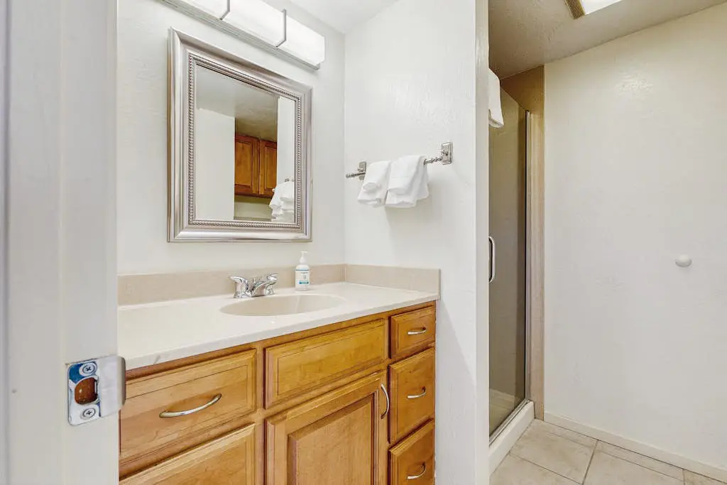 Two bedroom Townhome w  loft, private beach, pools, hot tub, sauna, resort fun!