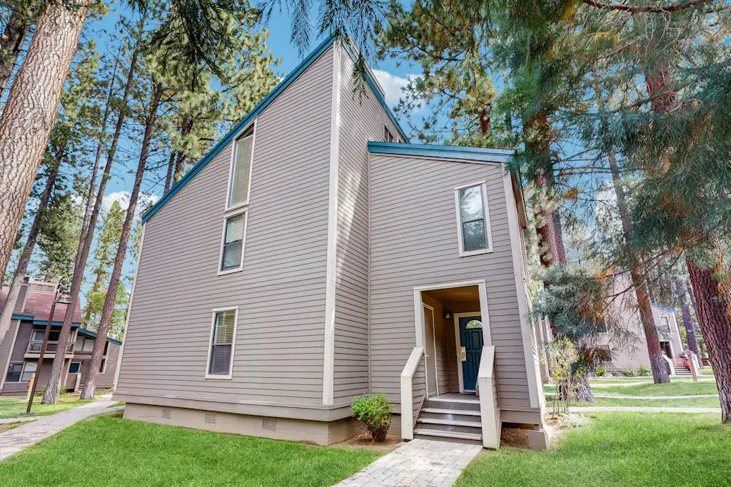 Two bedroom Townhome w  loft, private beach, pools, hot tub, sauna, resort fun!
