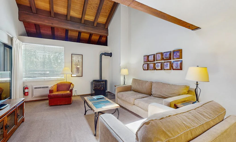 Pool-view mountain paradise awaits at this Lakeland Village home